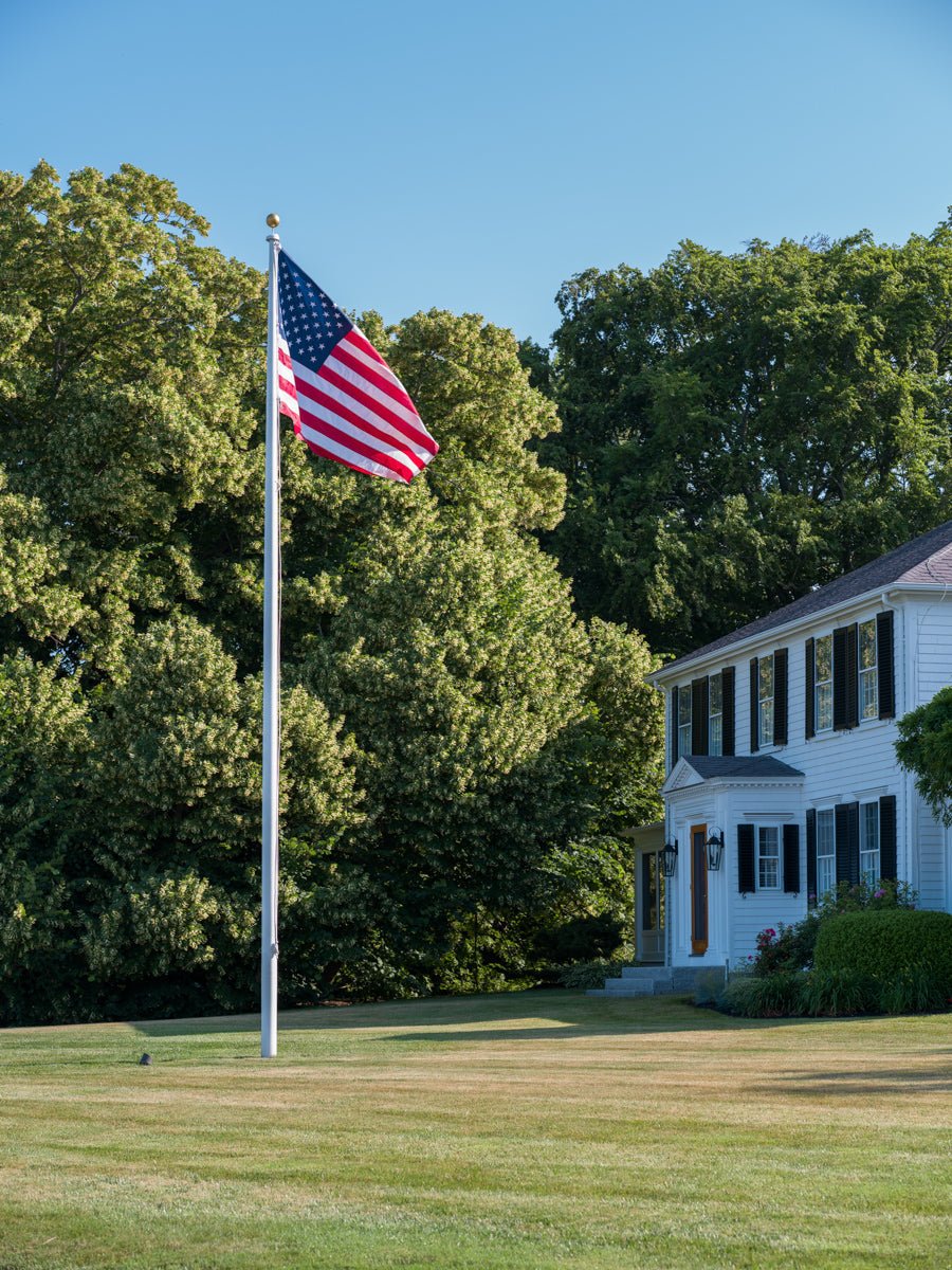 Fiberglass Flagpoles - Flags Unlimited