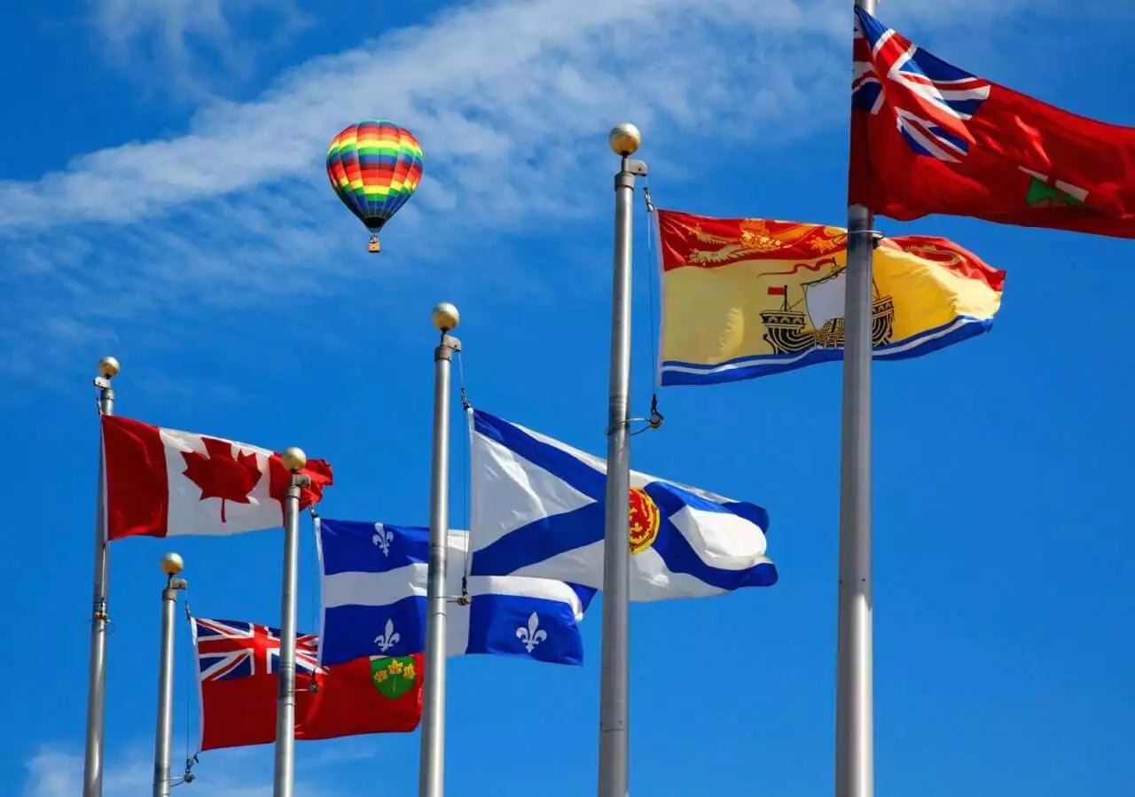 Province & Territory Flags - Flags Unlimited