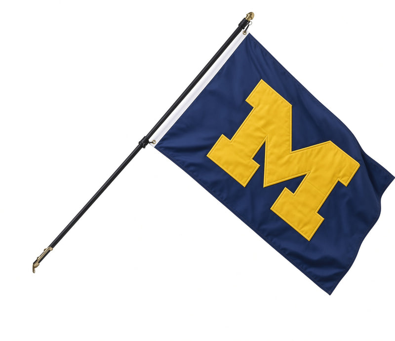 Sport Fanatics Flagpole Set | Non-Tangle Pole & Licensed NCAA Flag