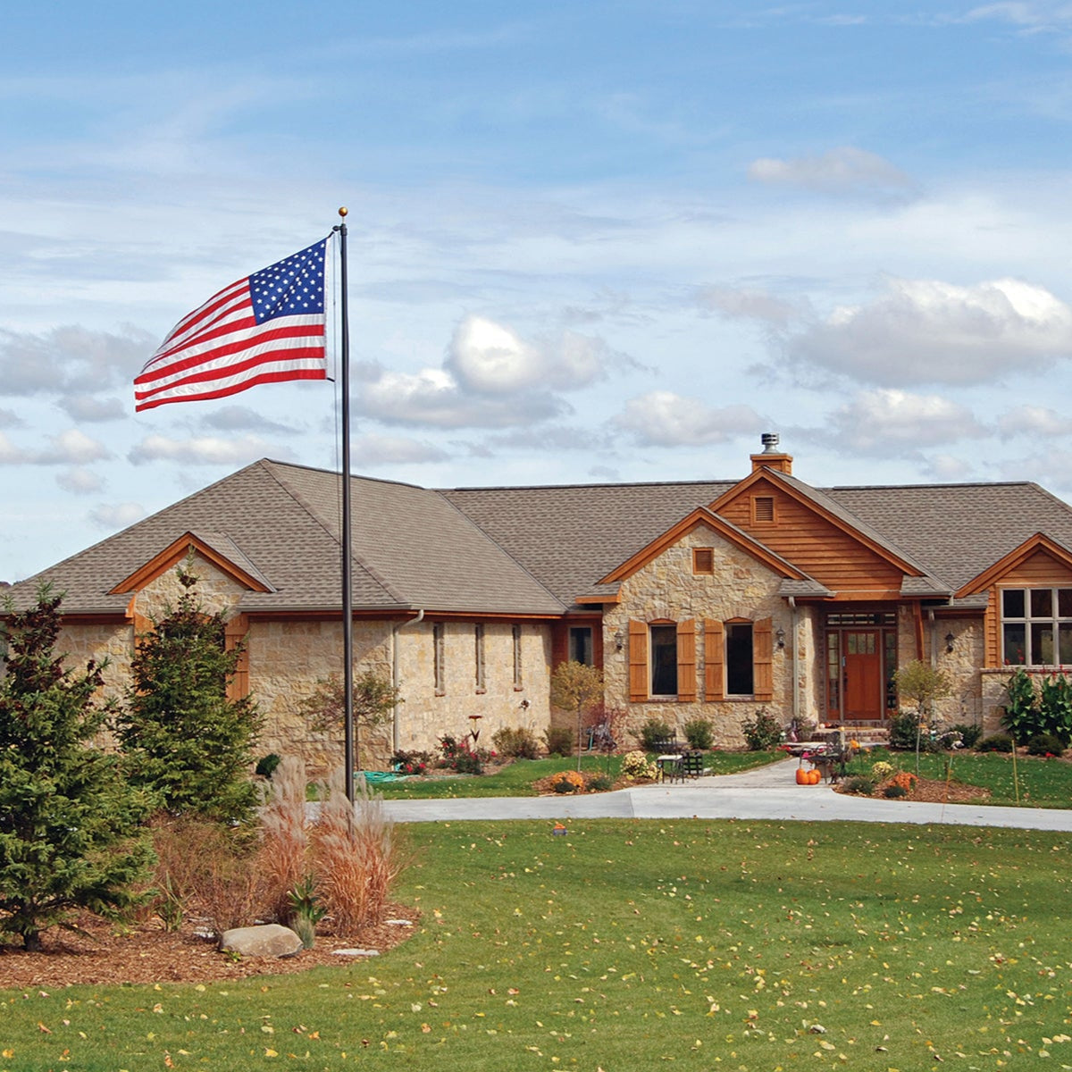 Premium Series (ATLAS) External Halyard Flagpoles