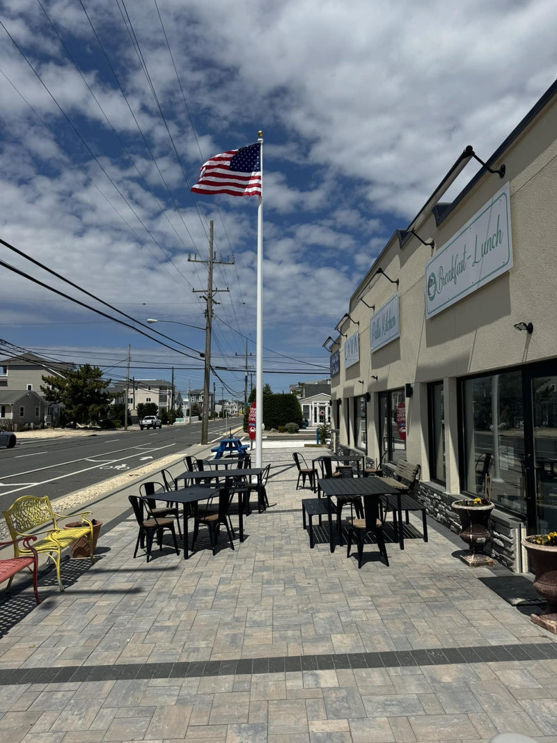 Apollo Series Heavy (Severe Weather) Duty Fiberglass Flagpoles - Flags Unlimited