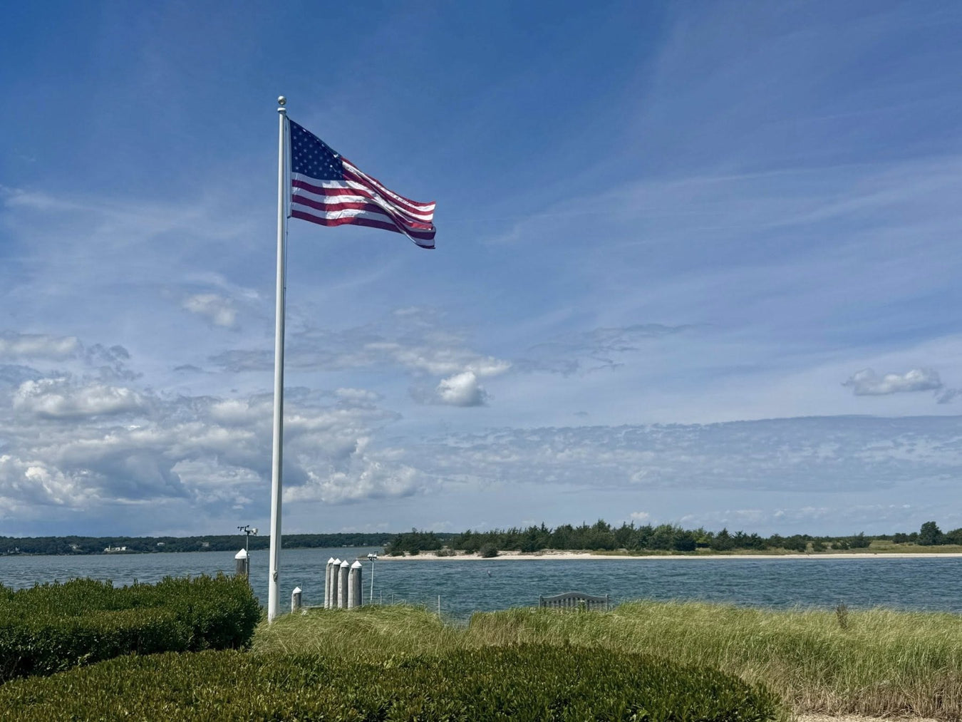 Apollo Series Heavy (Severe Weather) Duty Fiberglass Flagpoles - Flags Unlimited